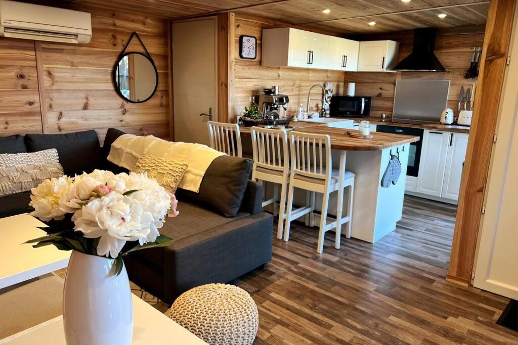 Chalet Et Jaccuzy Sur La Plage Biscarrosse Luaran gambar