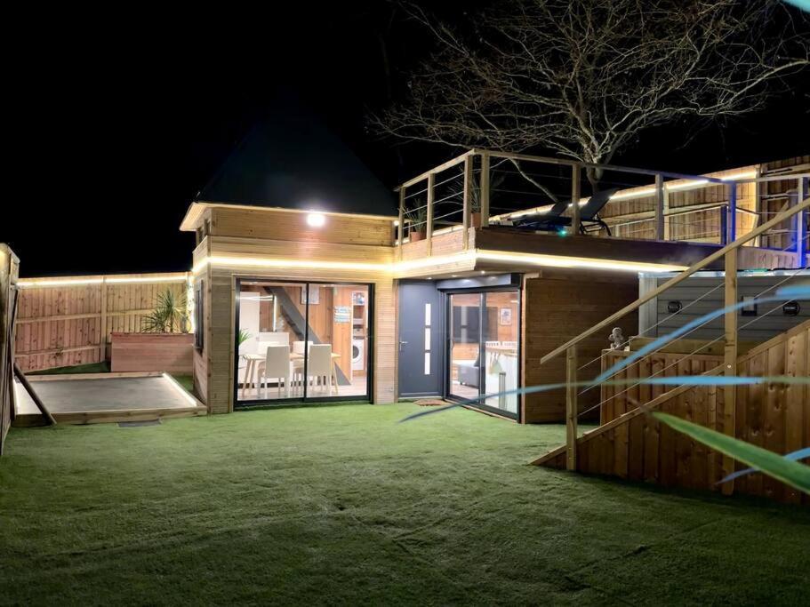 Chalet Et Jaccuzy Sur La Plage Biscarrosse Luaran gambar