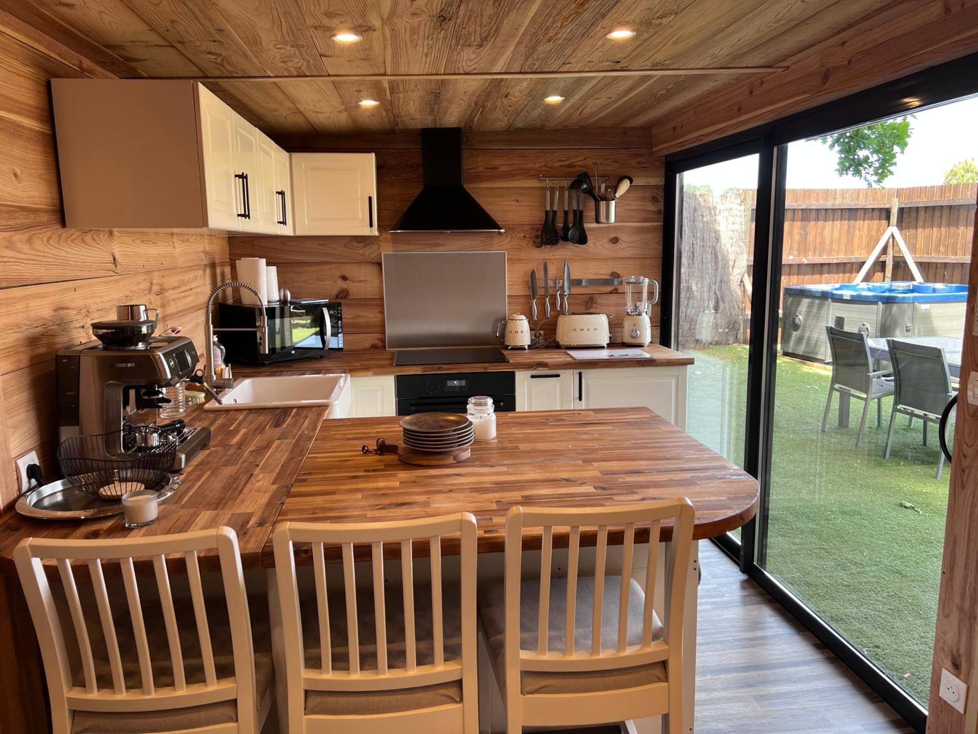 Chalet Et Jaccuzy Sur La Plage Biscarrosse Luaran gambar